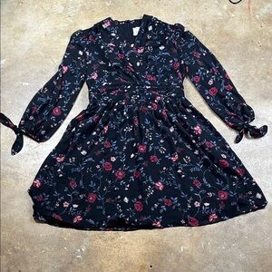 Gal Meets Glam Londyn Dress - Black and Red NWT
Size: 8p